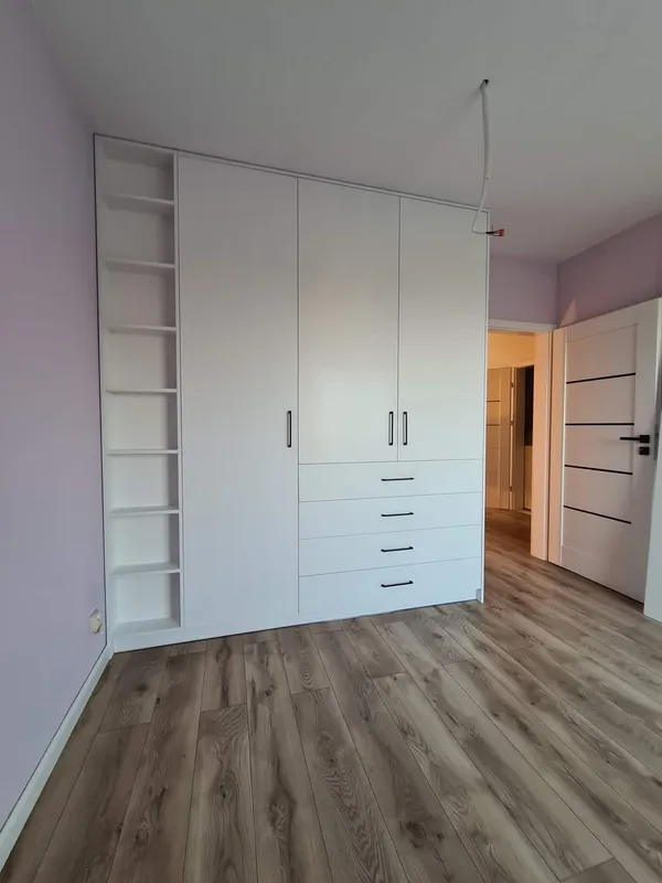 Szafa / garderoba na wymiar — realizacja 06